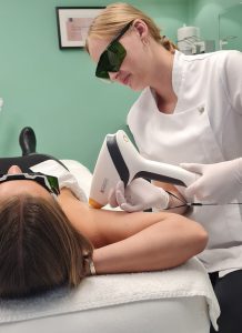 Laura-laVoorbeeld laser ontharen Alkmaarser Voorbeeld laser ontharen Alkmaar